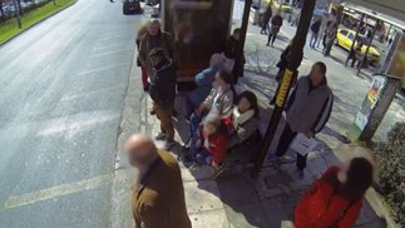 Τι λένε οι πρωταγωνιστές του βίντεο - γροθιά στο ρατσισμό (vid)