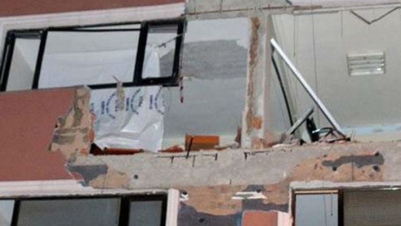 Βόμβα σε γραφεία περιοδικού στην Κωνσταντινούπολη (pics+vids)