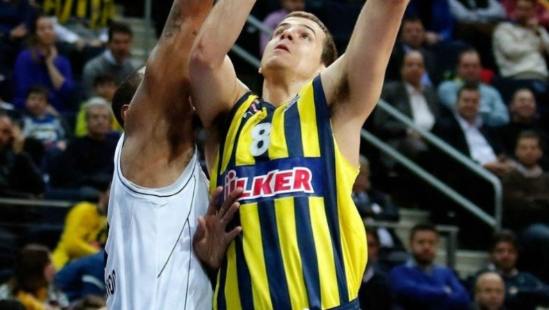 MVP του Μαρτίου ο Μπιέλιτσα (vid)