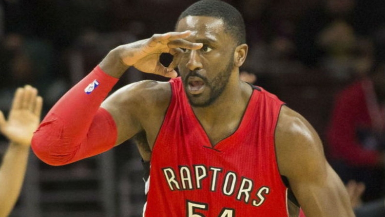 Στον πάγκο με γάντια ο Πάτερσον (pic)