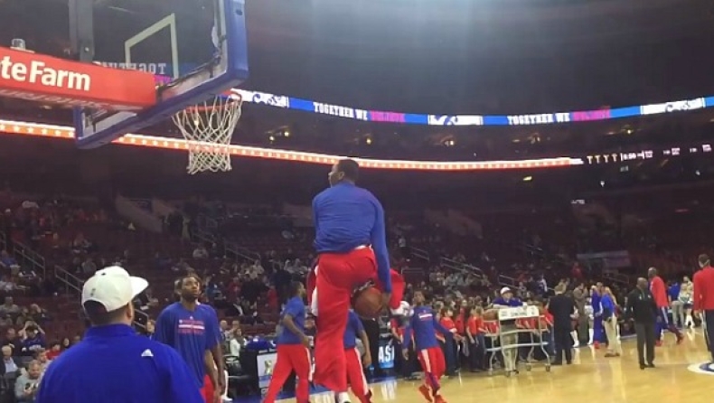 Απίστευτος... στην προθέρμανση ο Ρόμπινσον (vid)