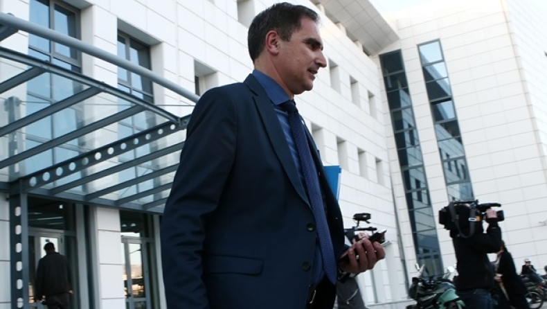 Τα... άκουσαν Μποροβήλος και Γιάχος!