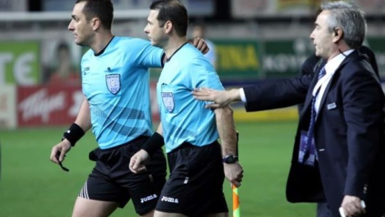 Κλαίουσες... κουμπαριές!