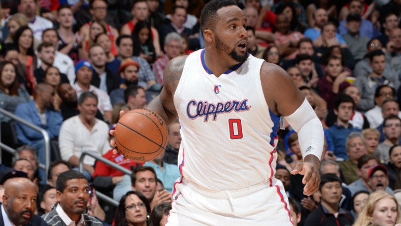 Μαγική ντρίμπλα από τον Γκλεν Ντέιβις! (vid)