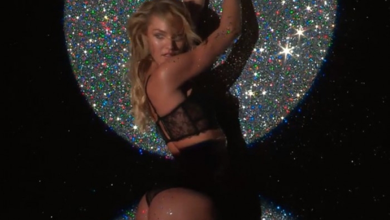 Τα...αστραφτερά οπίσθια της Καντίς Σουάνπολ! (vid)