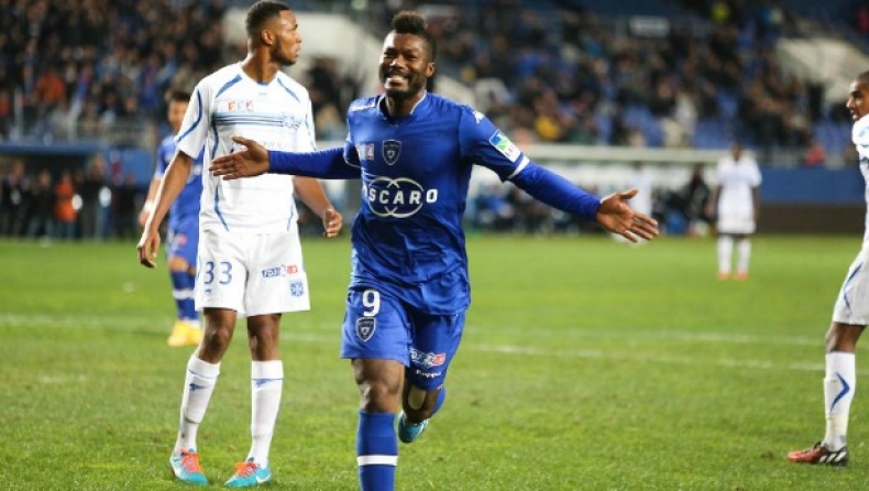 Συνεχίζει και του χρόνου ο Σισέ!