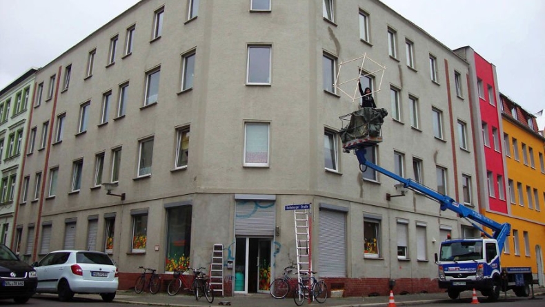 Η μεταμόρφωση ενός βαρετού κτιρίου (pics)