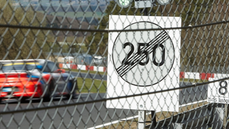 Ορια ταχύτητας στο Νίρμπουργκρινγκ!