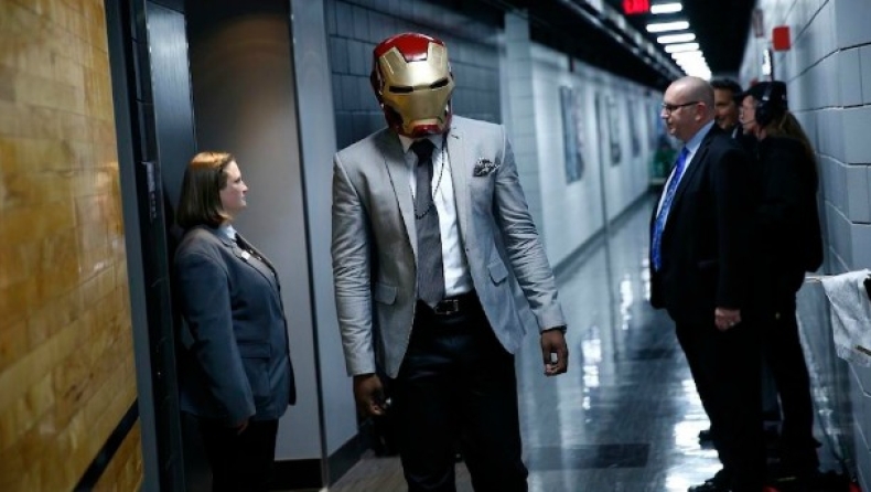 «I am Iron Man!» (pics & vid)