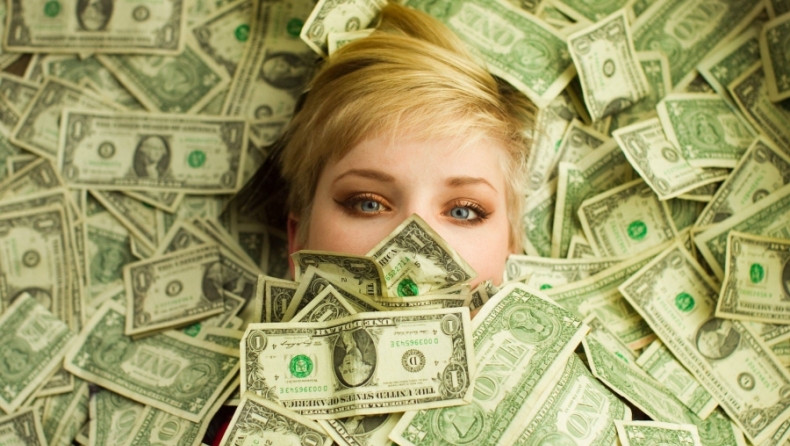 Ξανθιά, όμορφη και πλούσια!: Αυτή είναι η πιο ακριβοπληρωμένη CEO