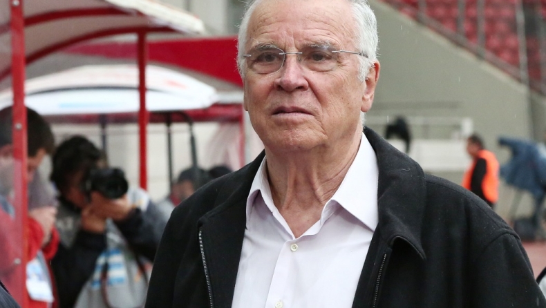 Θεοδωρίδης: «Λυκοφιλίες και συμφέροντα...»