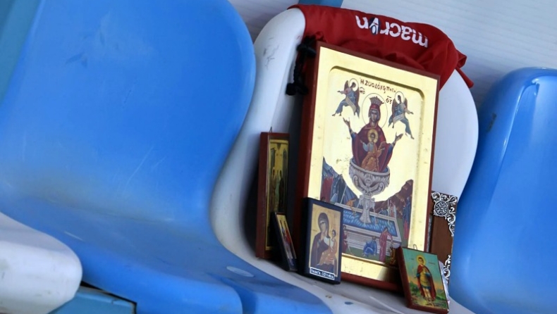 Με... οδηγό την Παναγία!