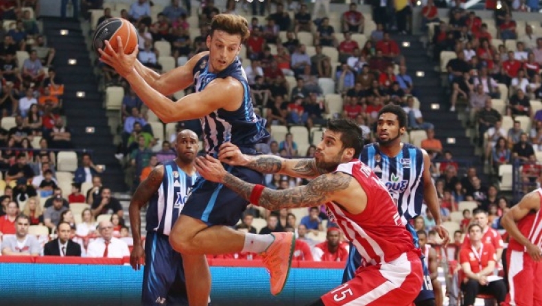 Ολυμπιακός - Κόροιβος 91-52