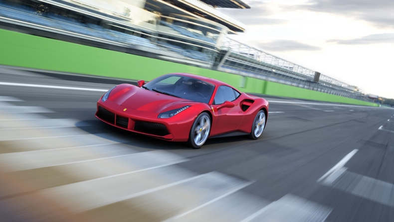 Ferrari 488 live (video)