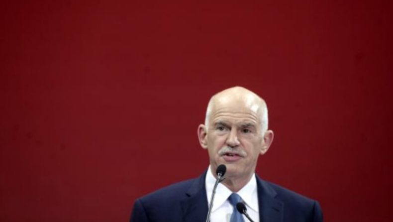 Πρόσκληση Παπανδρέου για «ενιαίο κεντροαριστερό μέτωπο»