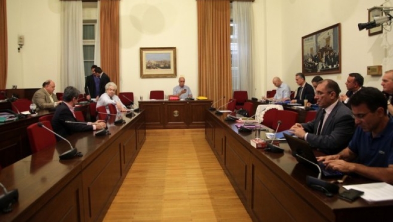 Ποιοι θα κληθούν στην εξεταστική για τα μνημόνια