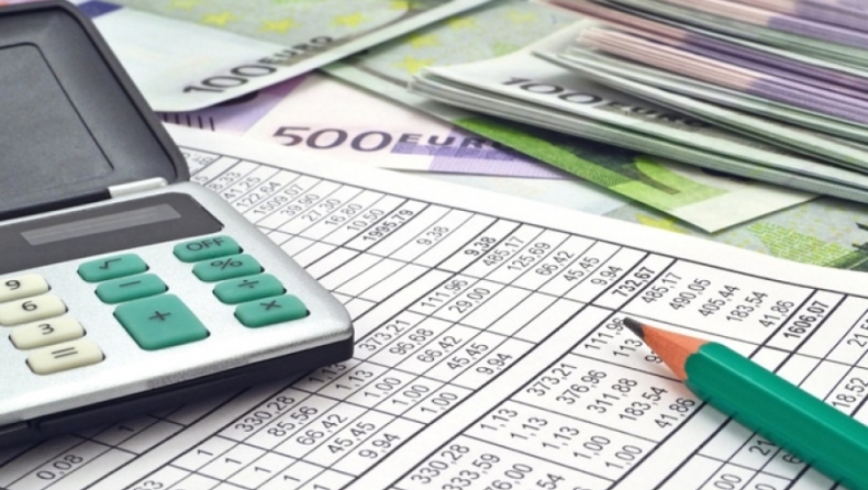 Αυτός είναι ο νέος «πολύ-οδηγός» της Εφορίας