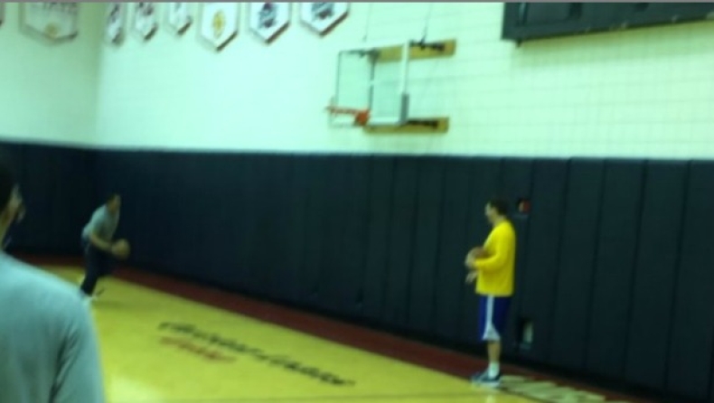 Κι οι προπονητές έχουν ψυχή! (vid)