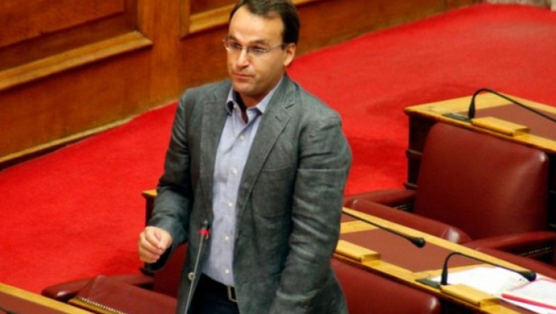 «Ο λαός καλείται να επιλέξει ανάμεσα στη Σκύλλα και τη Χάρυβδη»