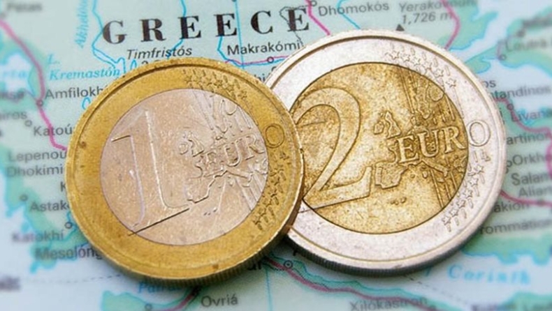 «Ναι στο ευρώ»: Διακήρυξη από 30 Έλληνες οικονομολόγους