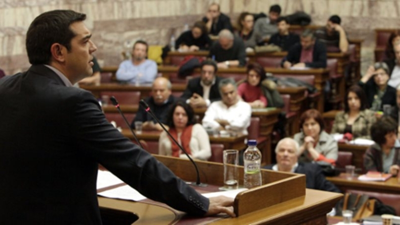 Δύο γραμμές σε κυβέρνηση και ΣΥΡΙΖΑ για το δημοψήφισμα