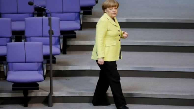 «Διαθέσιμη» για συνομιλίες η Μέρκελ «αν ο Τσίπρας το επιθυμεί»