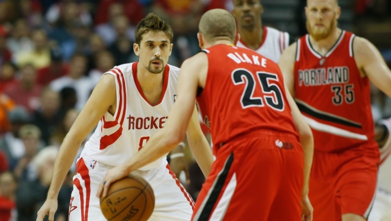 Συνεχίζει στους Μπλέιζερς ο Μπλέικ