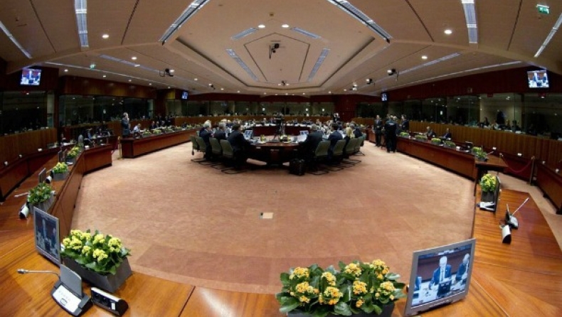 Summit meeting on Greece underway