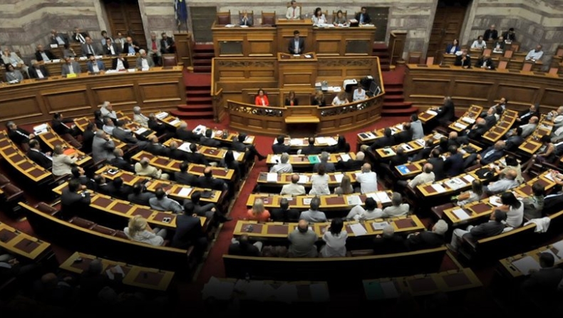 Γραφείο Προϋπολογισμού Βουλής: Χρεοκοπία και Grexit δεν είναι αναπόφευκτα