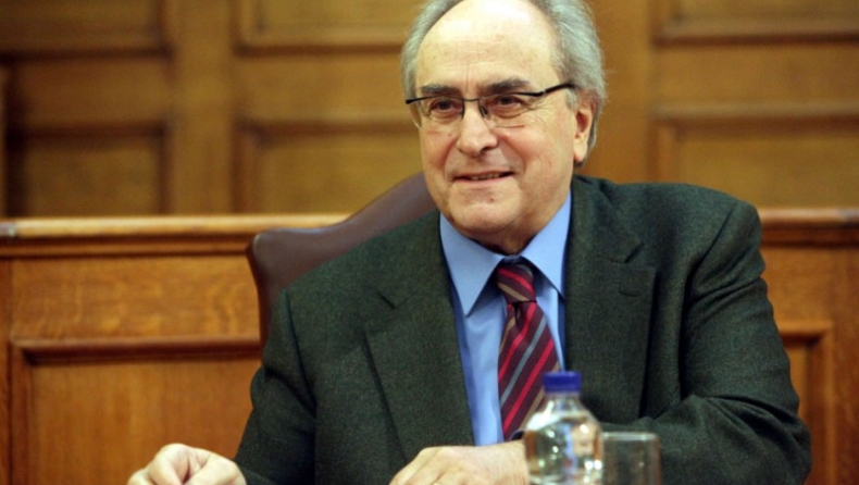 Για τον Νίκο Κωνσταντόπουλο και τη σιωπή του