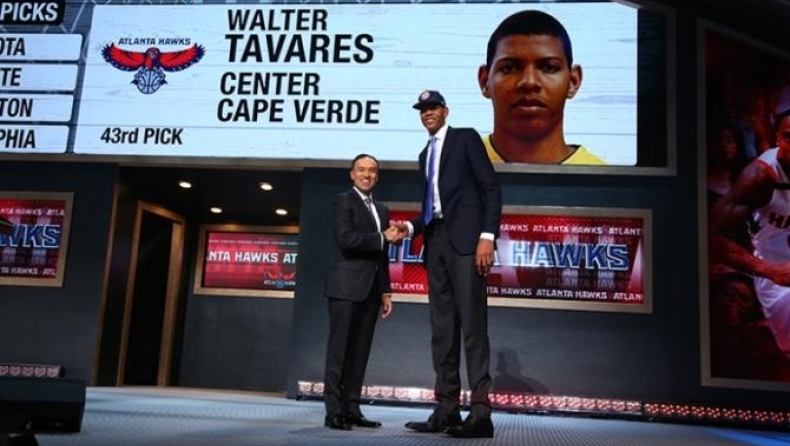 «Γεράκι» ο Ταβάρες