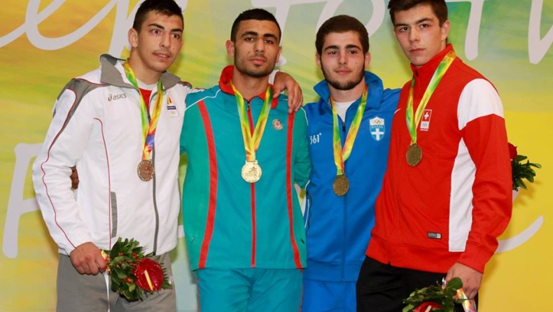 Χάλκινο στην Τιφλίδα ο Μπαλαμπανασβίλι