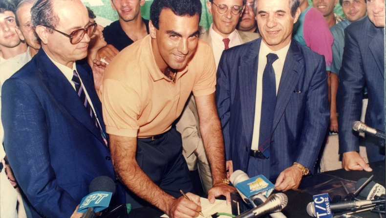 Οταν ο Παύλος Γιαννακόπουλος «έντυνε» στα πράσινα τον Νίκο Γκάλη (vds&pics)