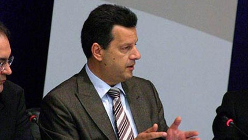 Greece suffered million euro losses from mismanagement in state TV and radio