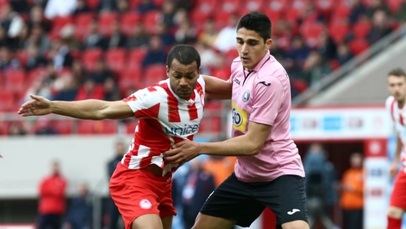 Ανακοινώνει και Μανωλά ο Λεβαδειακός