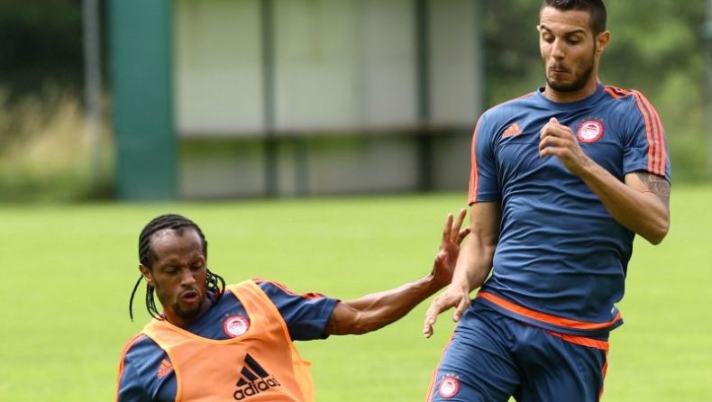 Ρώτησε για Καραμάνο η Γιαγκελόνια