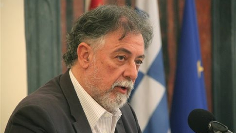 Πανούσης: Εκλογές για να λυθεί το πρόβλημα στην κυβέρνηση