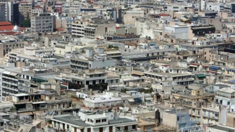 Νέα, μεγάλη και ταχύτερη πτώση στην αξία των κατοικιών