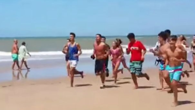 Ο Σιμεόνε τρέχει και... σέρνει λαό πίσω του! (vid)