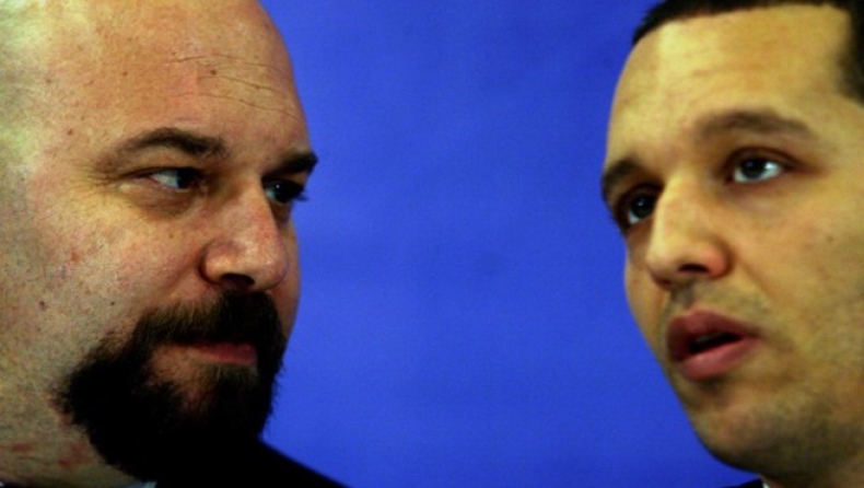 «Κόλαση» στη Βουλή μεταξύ Ν.Φίλη και Χρυσής Αυγής (vid)