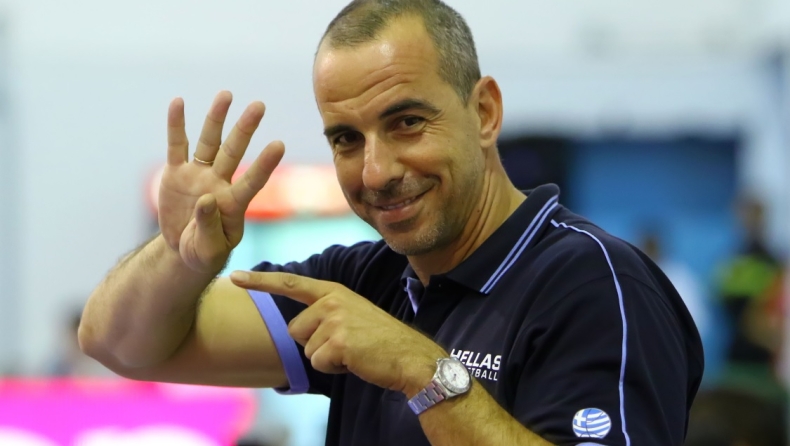 Συνιστά σεμνότητα ο Λιμνιάτης