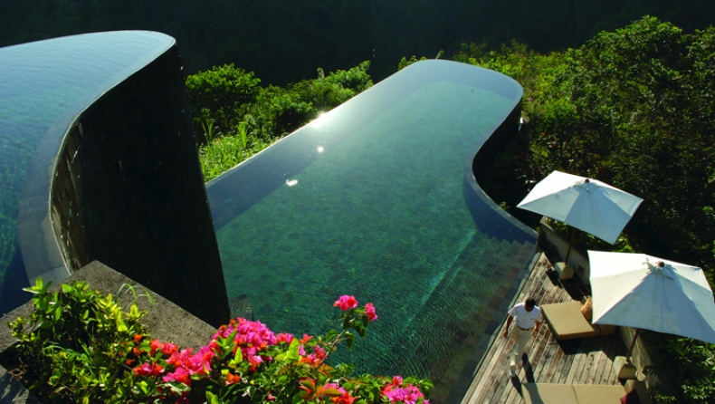 Οι πιο περίεργες πισίνες του κόσμου (pics)