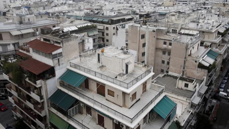 Μπαράζ με φορο-χαράτσια πριν και μετά τις κάλπες