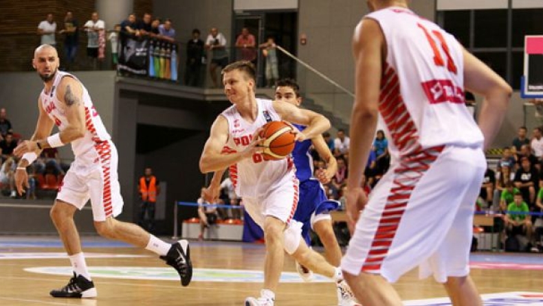 Αλλαγή στη 12άδα της Πολωνίας