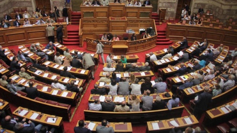 Η ώρα της αλήθειας στη Βουλή για το τρίτο μνημόνιο