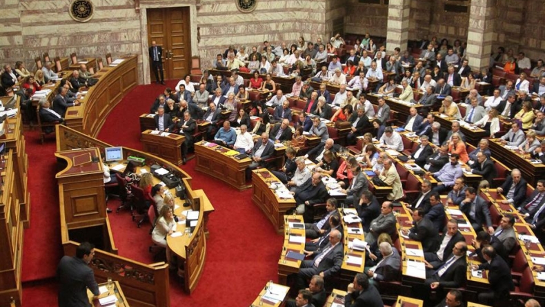 Διπλή έρευνα από Βουλή και Δικαιοσύνη για Βαρουφάκη