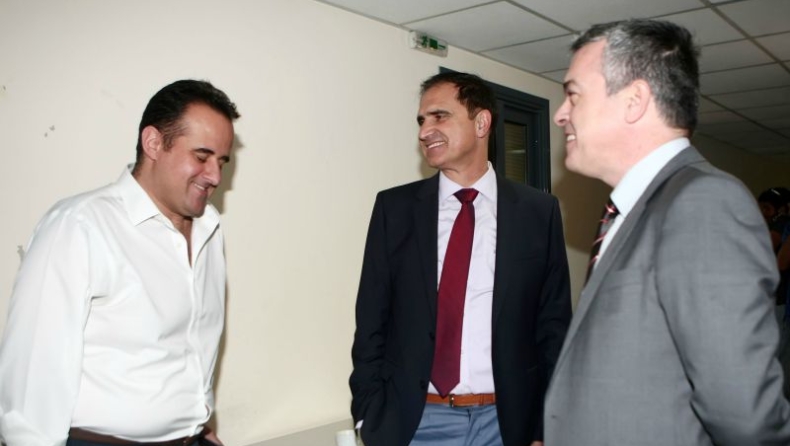 Το κλίμα στην συνάντηση με Κοντονή