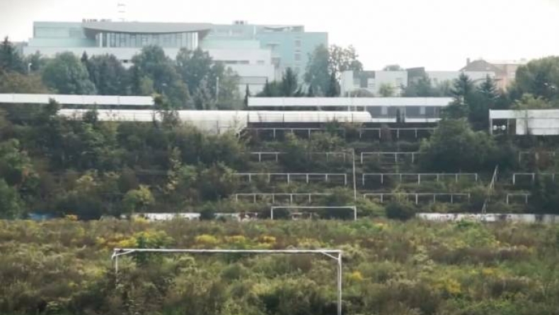 Oταν η δύναμη των οπαδών ζωντανεύει γήπεδο - φάντασμα! (vid)