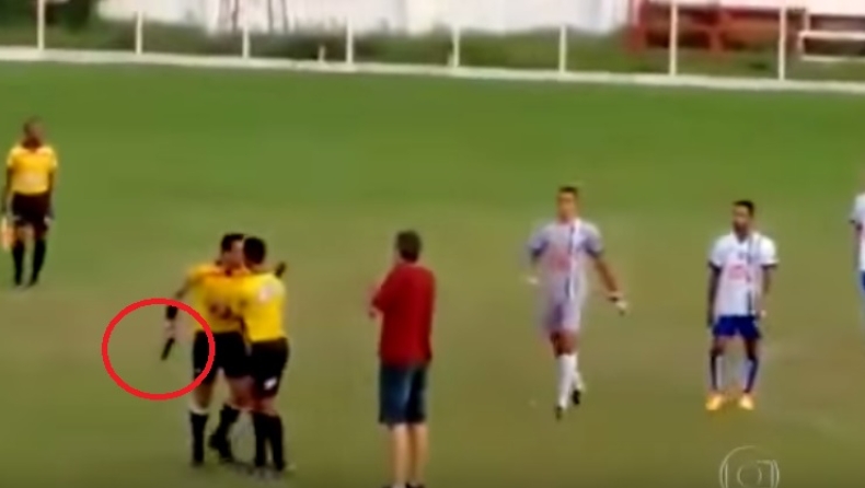 Διαιτητής έβγαλε όπλο στο γήπεδο! (vid)