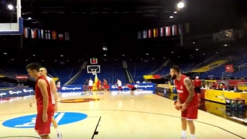 Άχαστος ο Ραντούλιτσα (vid)